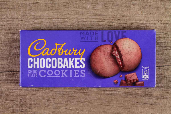 cadbury chocobakes choc filled cookies 25