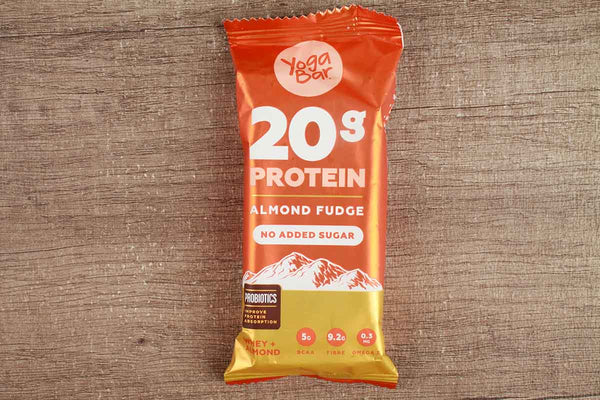 yoga bar 20g protein almond fudge no added sugar bar 70