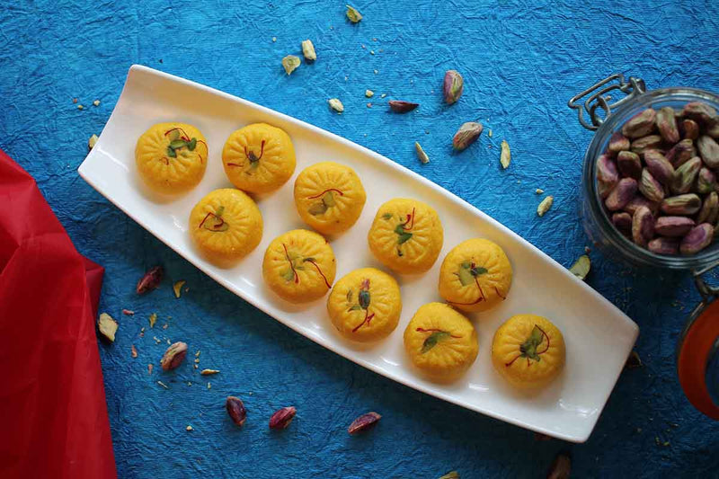 KESAR ROUND PEDA SWEETS 250