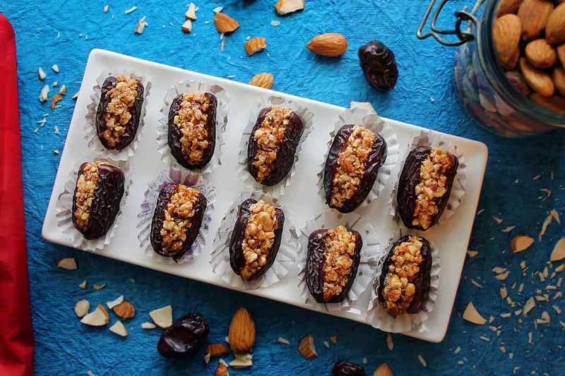 almond caramel dates sweets