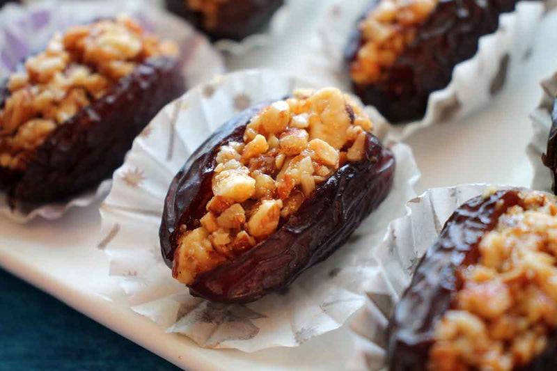 almond caramel dates sweets