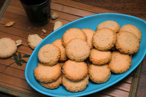 COCONUT BISCUITS 200