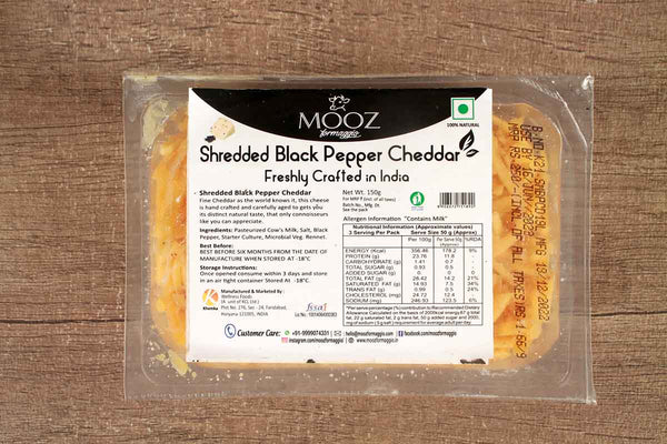 MOOZ SHREDDED BLACK PEPPER CHEDDAR CHEESE 150
