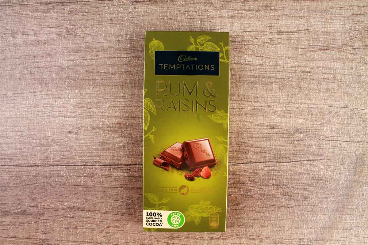 CADBURY TEMPTATIONS RUM & RAISINS 72 – Neelam Foodland Mumbai