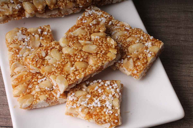 3 IN 1 PEANUT CHIKKI 200